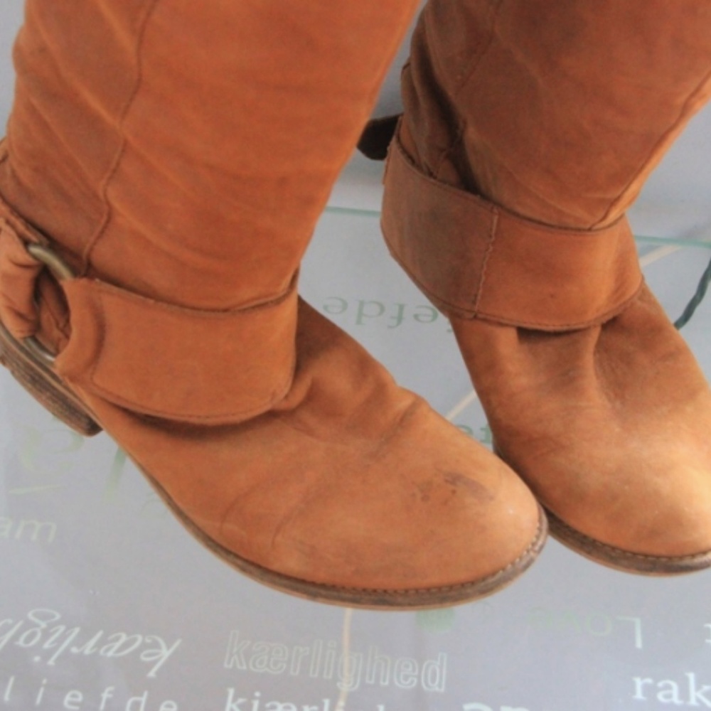 STEVE MADDEN Buckle Boots - Picture 3 of 4